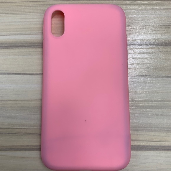 Pink/Purple Silicone Phone Case For iPhone XR - 6”x 4”x 0.5” - Picture 1 of 4